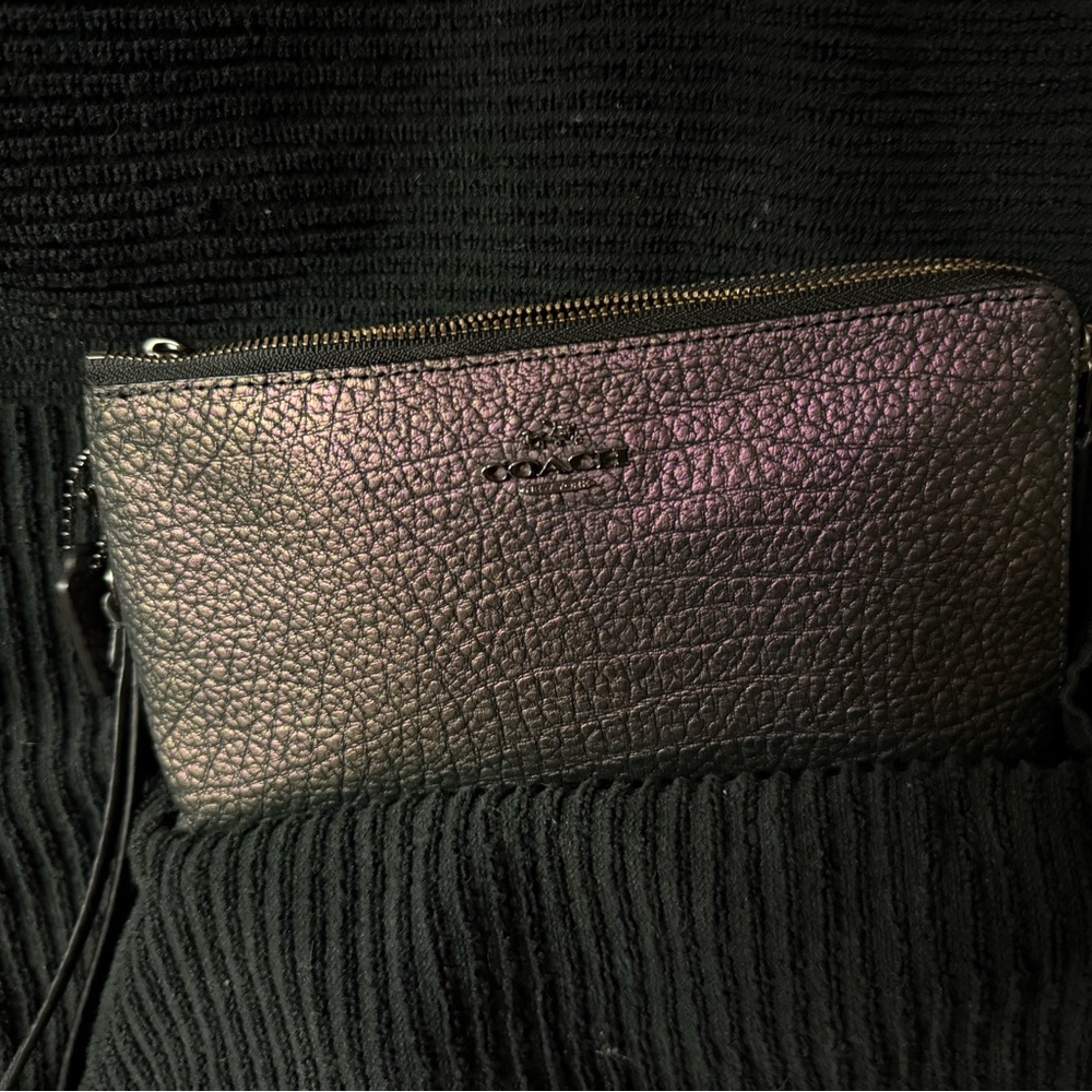 Coach oilslick Pebbled Leather Wristlet